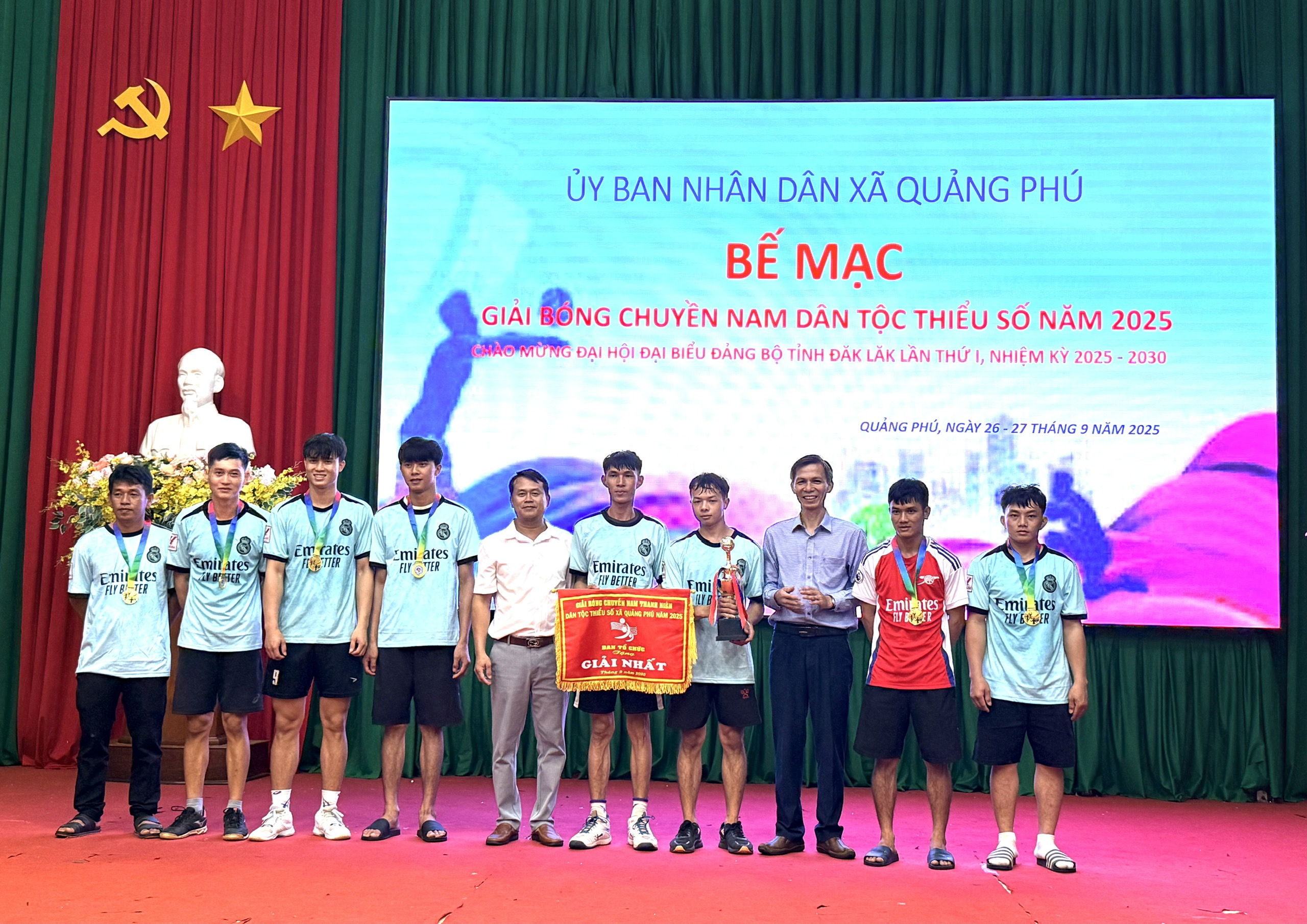 Xã Quảng Phú bế mạc giải bóng chuyền nam thanh niên dân tộc thiểu số năm 2025